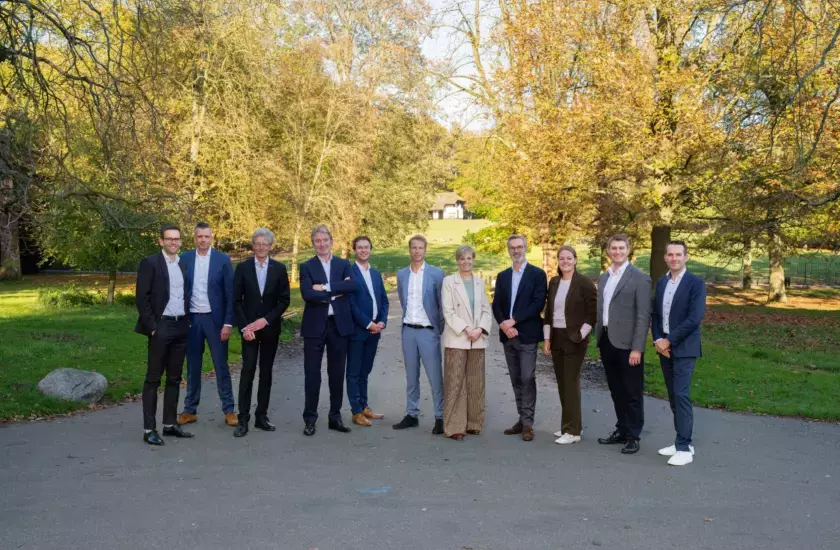 From left to right: Tijs van den Brink, Jacco Goedegebuur, Eric Arends, Erik Oostwegel, Sergej van de Bilt, Martijn ten Klooster, Marije Hulshof, Hans Rijntalder, Sabine Bink, Jon Robinson, Paul Janssen   © Janita Sassen